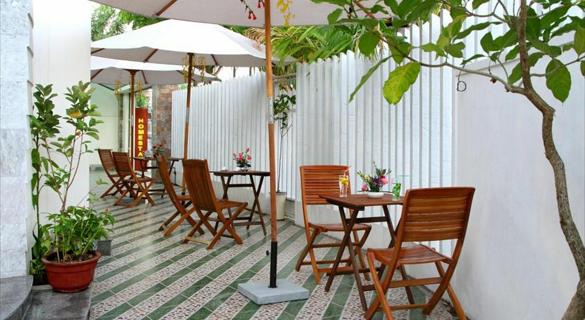 Center Homestay Хойан Экстерьер фото