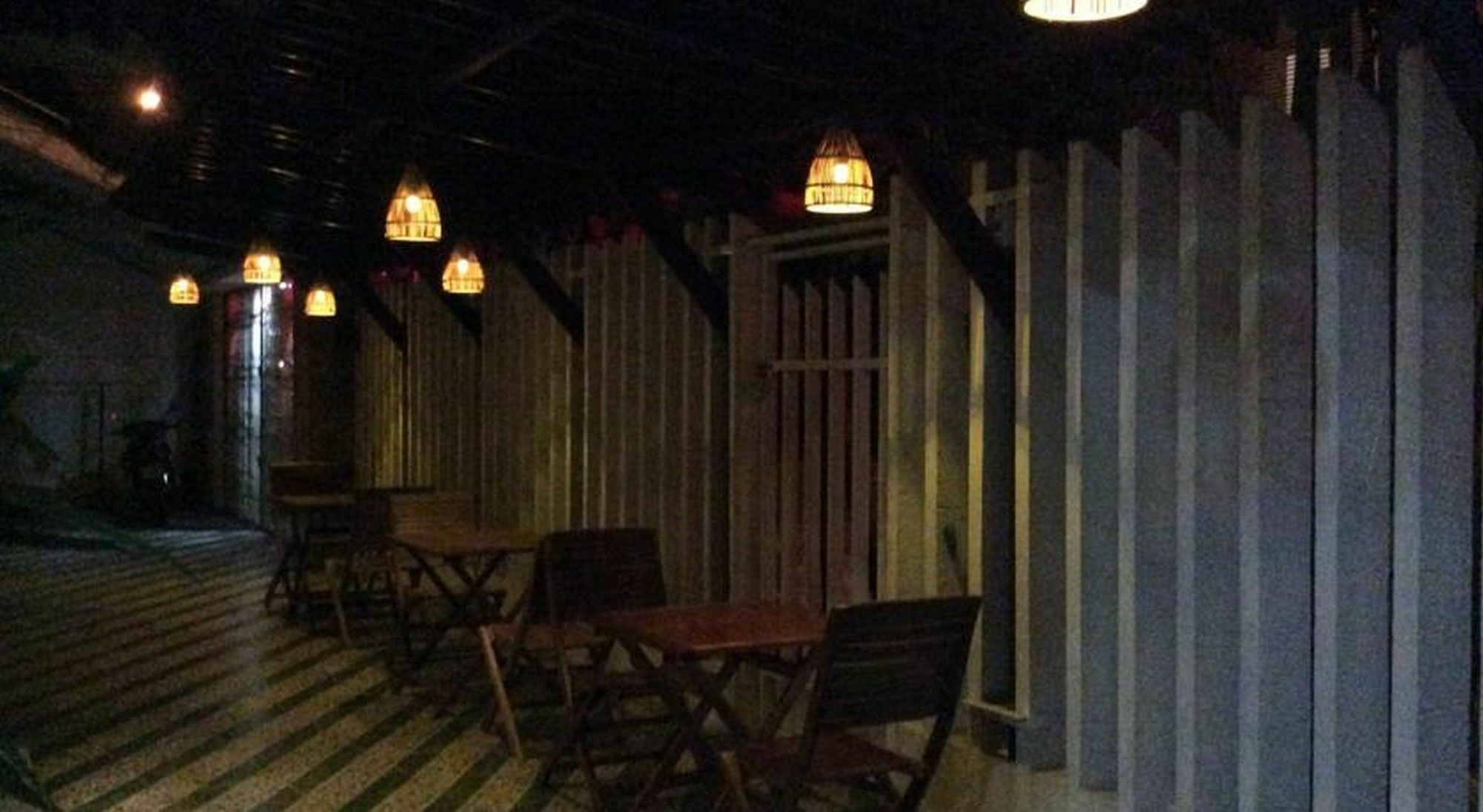 Center Homestay Хойан Экстерьер фото